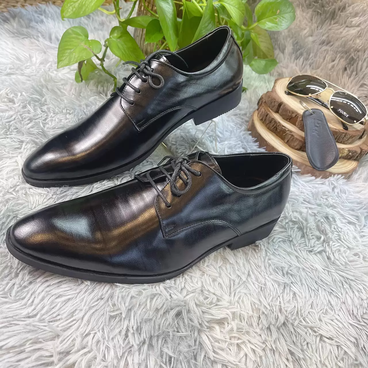 gi&agrave;y da nam B&igrave;nh T&acirc;n