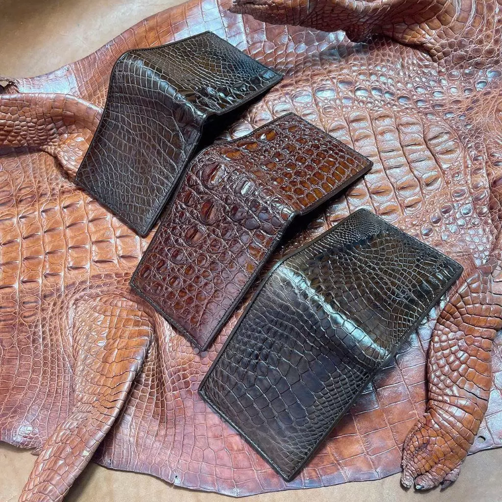 cửa h&agrave;ng b&aacute;n v&iacute; da B&igrave;nh T&acirc;n